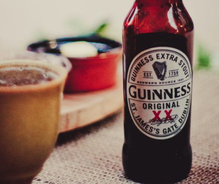 La bière irlandaise : une histoire de traditions et de terroir